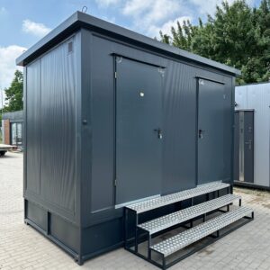 Sanitärcontainer Doppel 4,00 × 2,00 m – Mit Dusche und Abwassertank